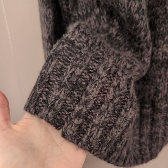 Romeo & Juliet Couture Sweater Mock Neck Pullover Chunky Knit Drop Sleeve M - Picture 8 of 11